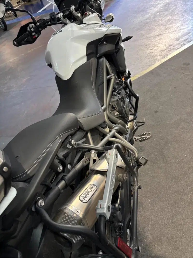 Triumph Tiger 800 XCa (2018 - 20) (4)