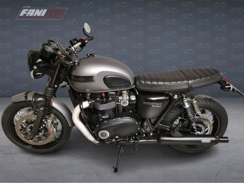 Triumph Bonneville T120 Black (2017 - 20) (3)