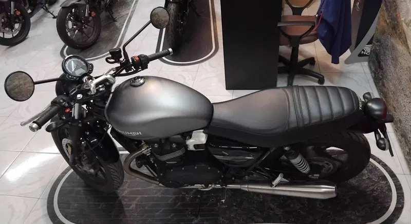 Triumph Speed Twin 900 (2023 - 24) (4)