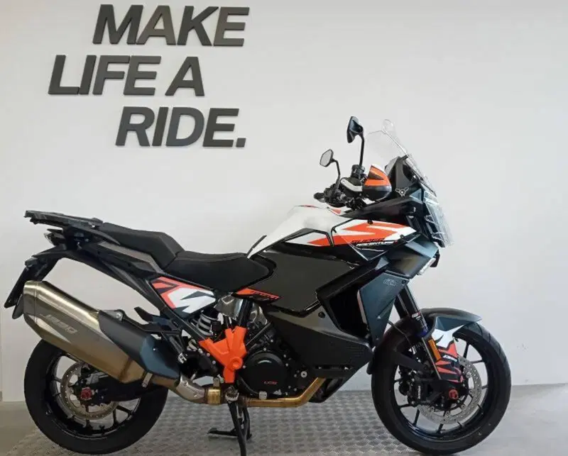 KTM 1390 Super Adventure S EVO (2026)