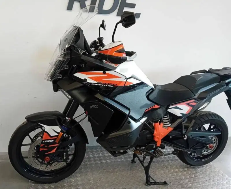 KTM 1390 Super Adventure S EVO (2026) (4)