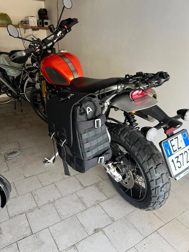 Triumph Scrambler 1200 XE (2021 - 23) (3)