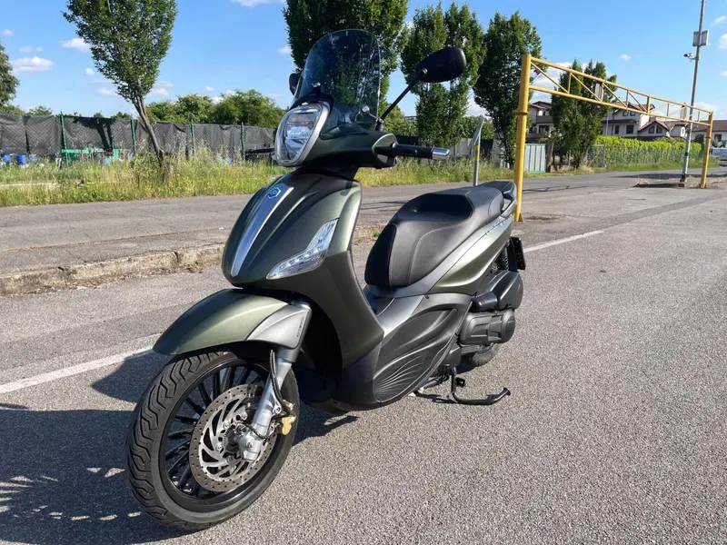 Piaggio Beverly 300 S i.e. ABS-ASR (2016 - 20) (4)