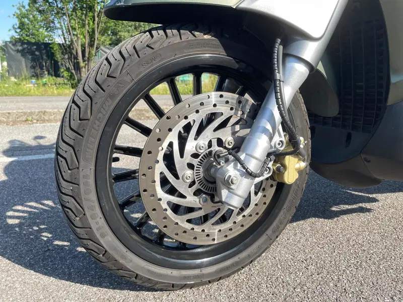 Piaggio Beverly 300 S i.e. ABS-ASR (2016 - 20) (10)