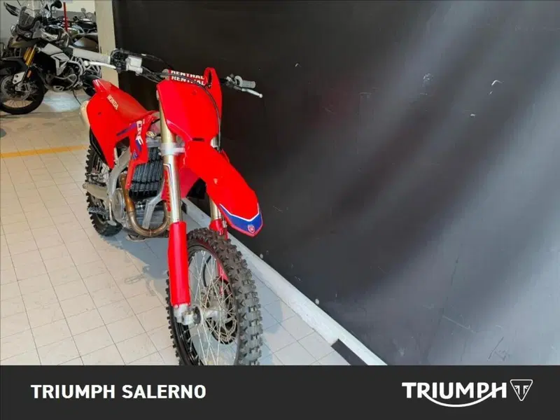 Honda CRF 250R (2022) (2)