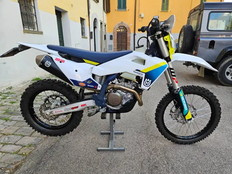 Husqvarna FE 450 (2025)