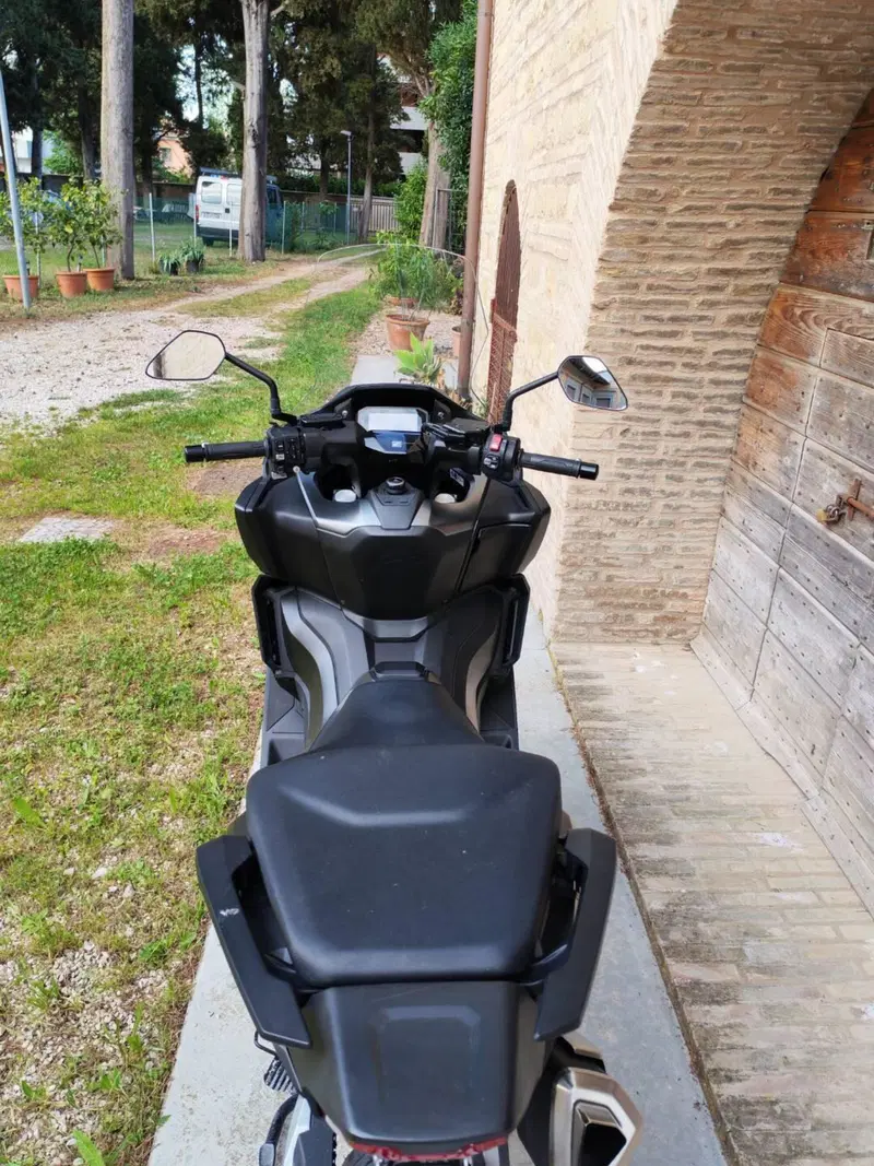 Honda Forza 750 DCT (2021 - 24) (3)