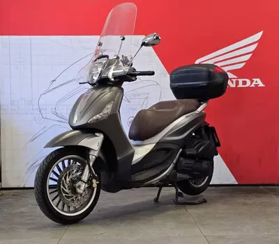 Piaggio Beverly 300 i.e. ABS-ASR (2016 - 20) usata