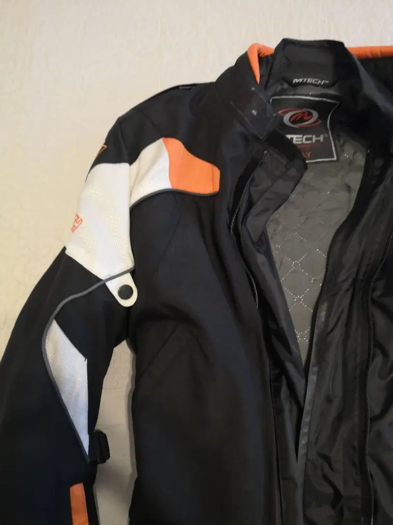 Vendo giaccheMtech/JeansSpyke donna taglia 42 Perf (3)