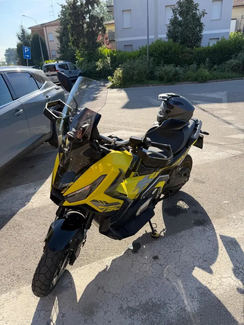 Honda X-ADV 750 Special Edition (2026) (2)