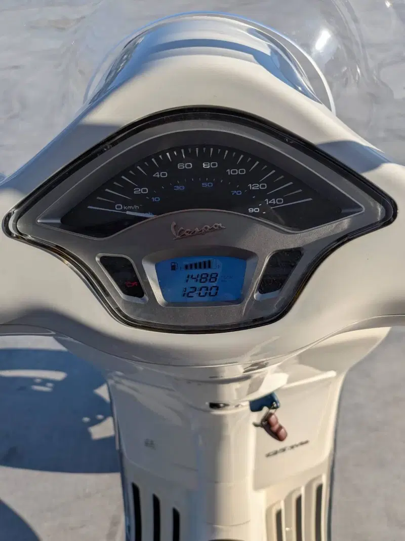 Vespa Primavera 125 3V ie ABS (2018 - 19) (6)