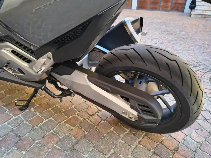 Honda Forza 750 DCT Urban (2021 - 24) (4)
