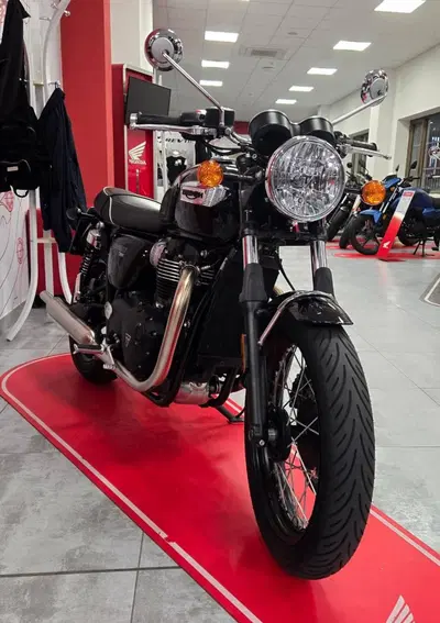 Triumph Bonneville T100 (2021 - 25) usata