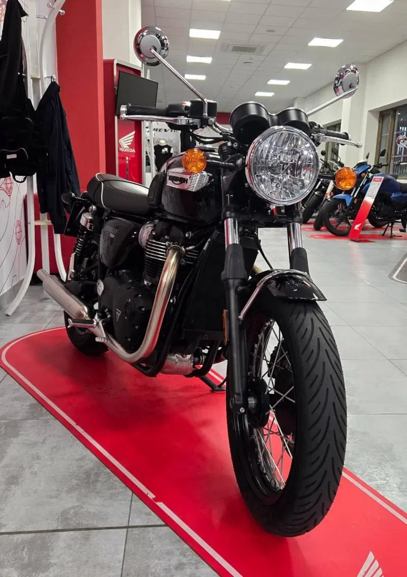 Triumph Bonneville T100 (2021 - 25)