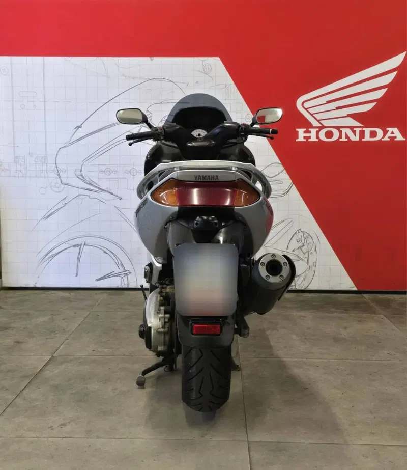 Yamaha T-Max 500 (2001 - 03) (4)
