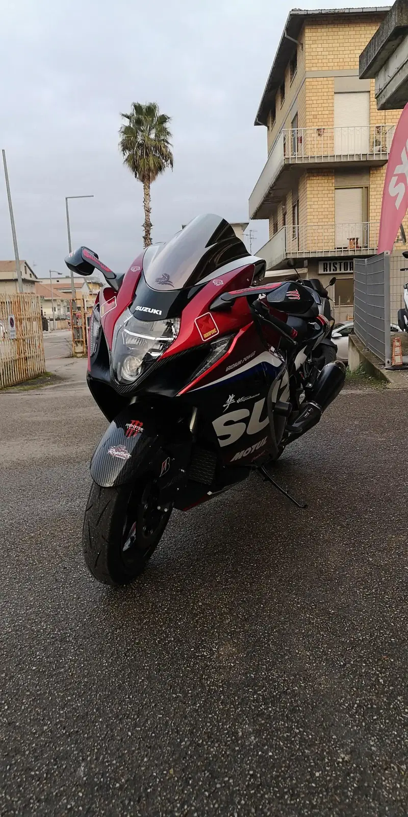 Suzuki GSX 1300 R Hayabusa (2021 - 24) (5)