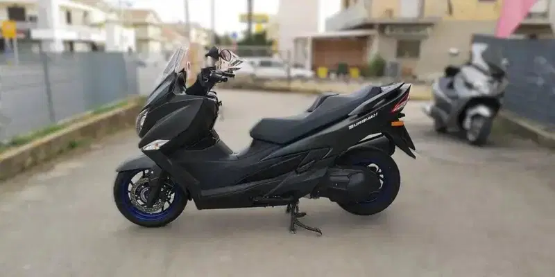 Suzuki Burgman AN 400 (2017 - 20) (3)