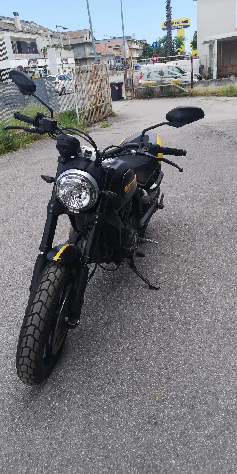Ducati Scrambler 800 Full Throttle (2015 - 16) (4)