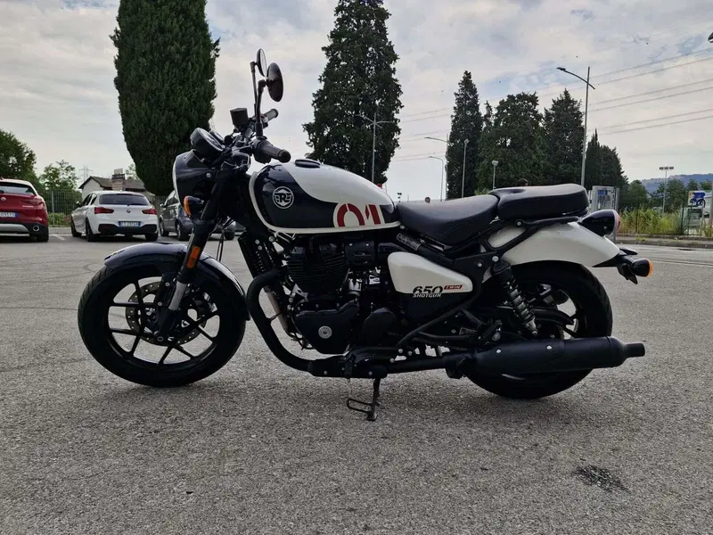 Royal Enfield Shotgun 650 (2024 - 26) (4)