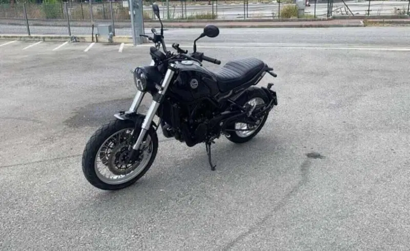 Benelli Leoncino 500 Trail (2021 - 26) (3)