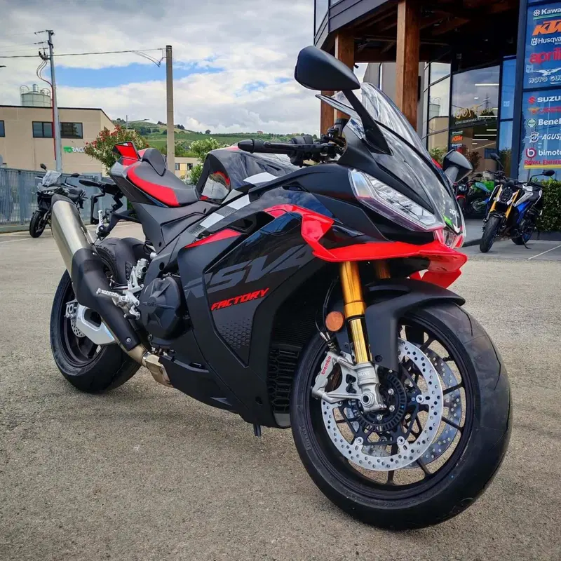 Aprilia RSV4 1100 Factory (2025 - 26) (2)