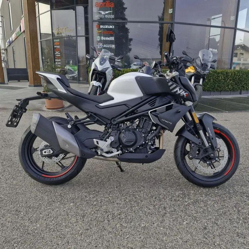 CFMOTO 450NK (2023 - 26) (2)