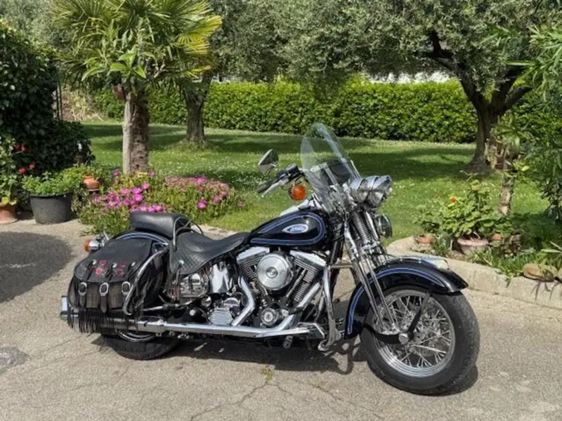 Harley-Davidson 1340 Heritage Springer (1997 - 99) - FLSTS