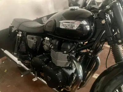 Triumph Bonneville T100 (2008 - 16) usata