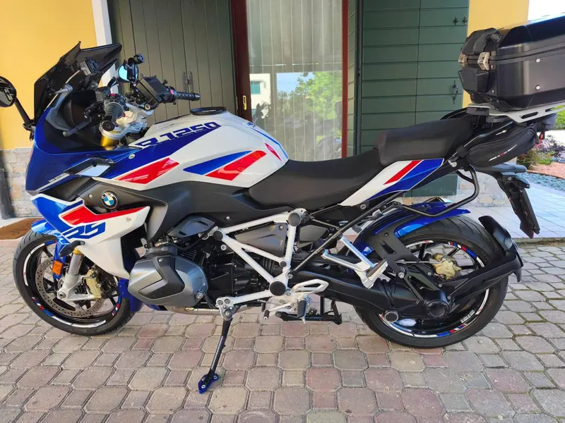Bmw R 1250 RS (2021 - 25) (2)