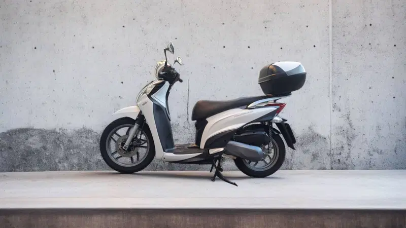 Kymco People 125i One (2014 - 16) (2)