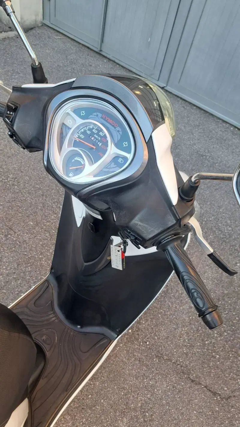 Kymco People 125i One (2014 - 16) (5)