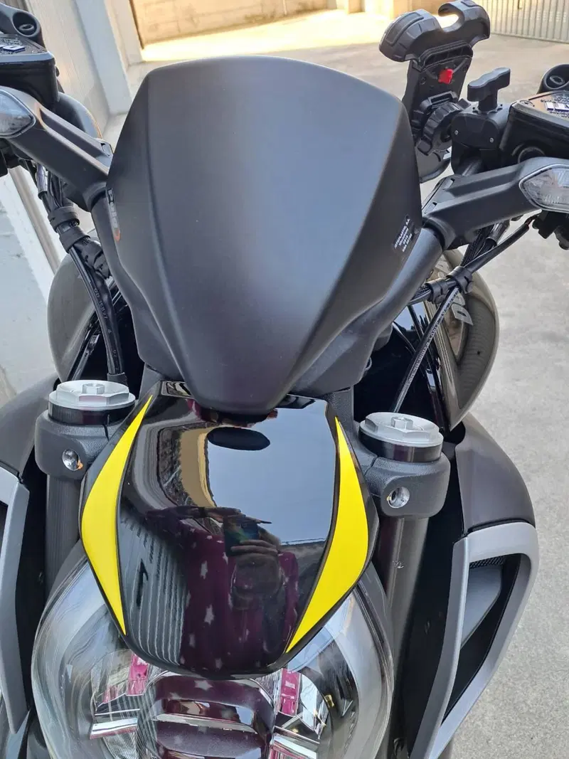 Ducati Diavel V4 (2023 - 26) (4)