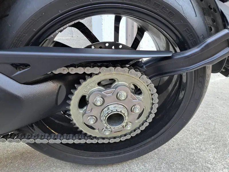 Ducati Diavel V4 (2023 - 26) (9)