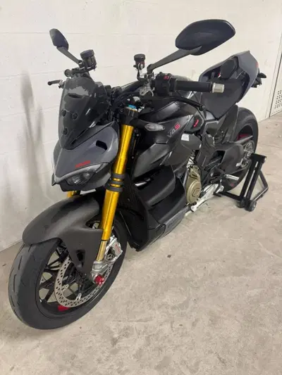 Ducati Streetfighter V4 S (2023 - 24) usata