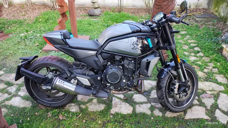 CFMOTO 700CL-X Sport (2022 - 26) (10)