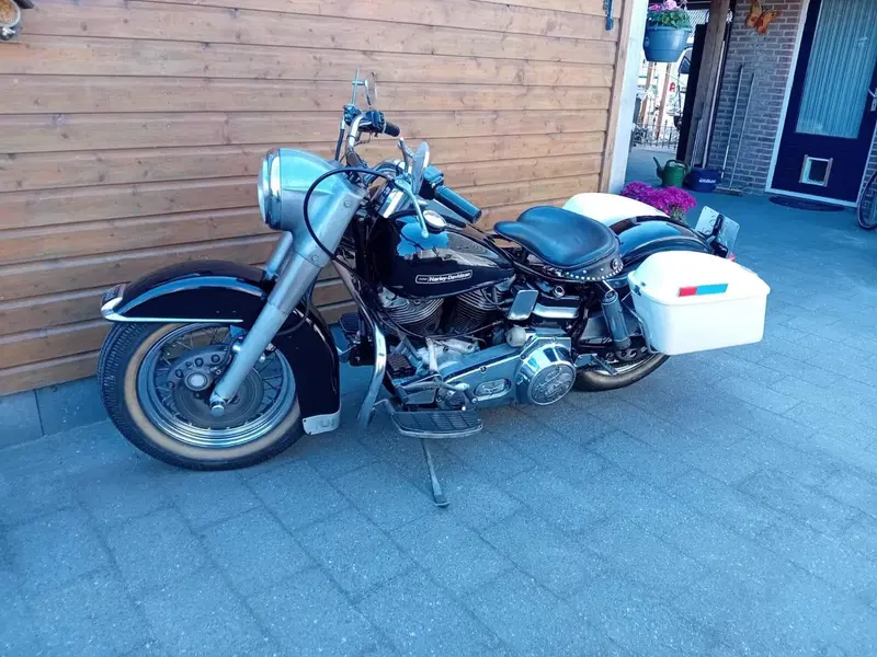 Harley-Davidson FLH 1200 ELECTRA GLIDE SHOVEL (2)