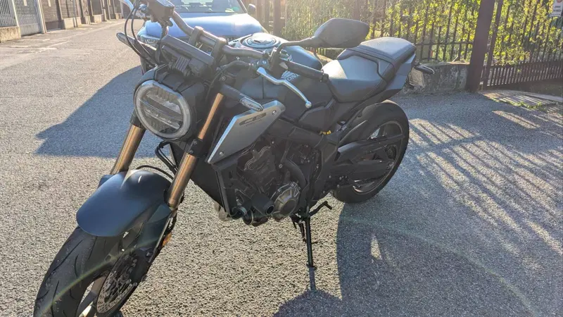 Honda CB 650 R (2021 - 23) (5)