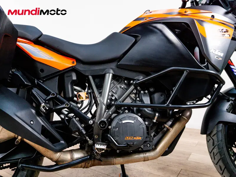 KTM 1290 Super Adventure S (2021) (4)