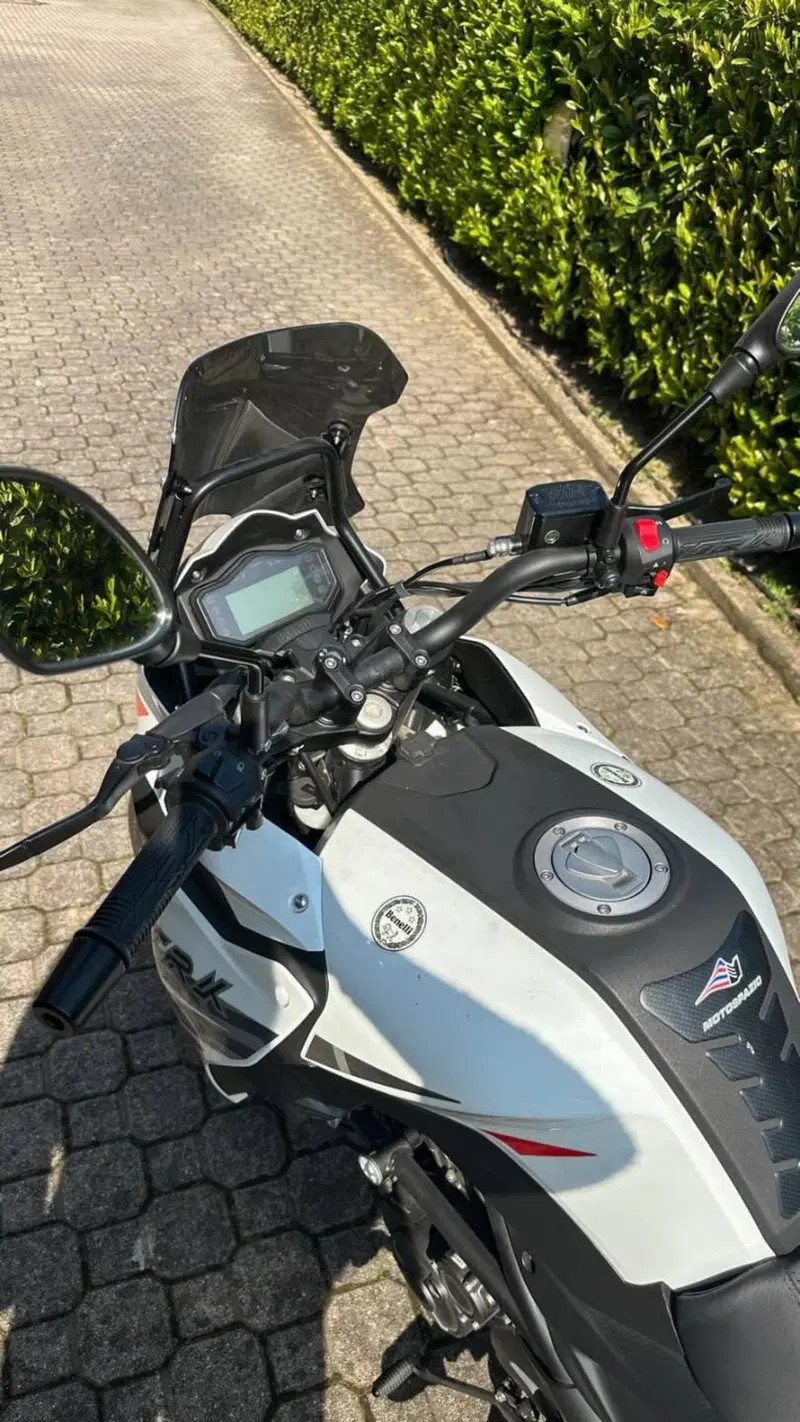 Benelli TRK 251 (2022 - 25) (4)