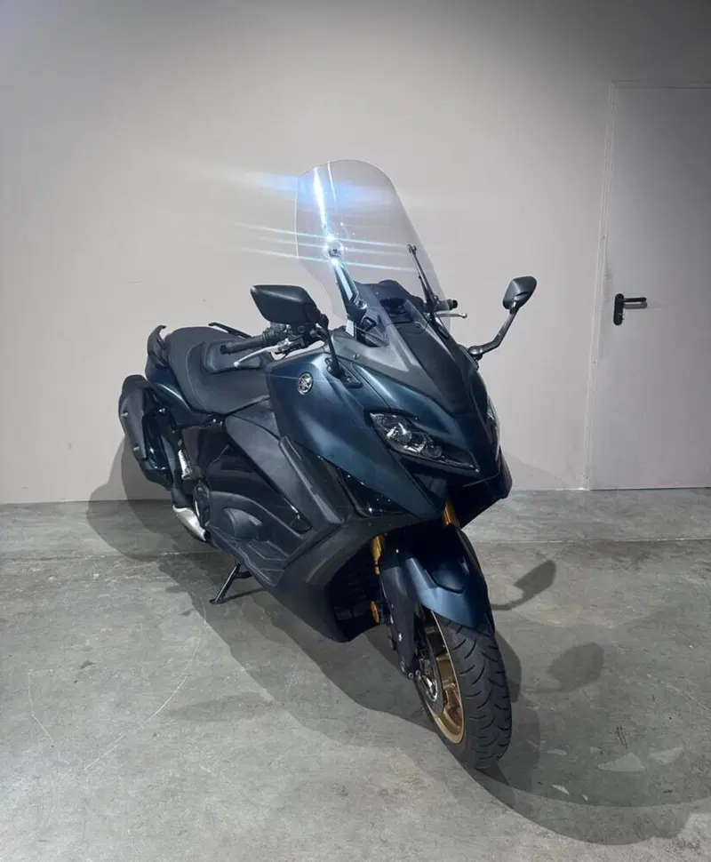 Yamaha T-Max 560 (2022 - 24) (2)