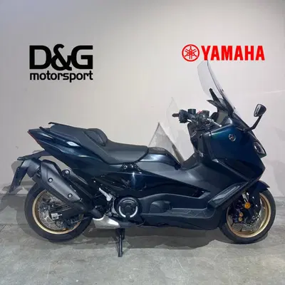Yamaha T-Max 560 (2022 - 24) usata