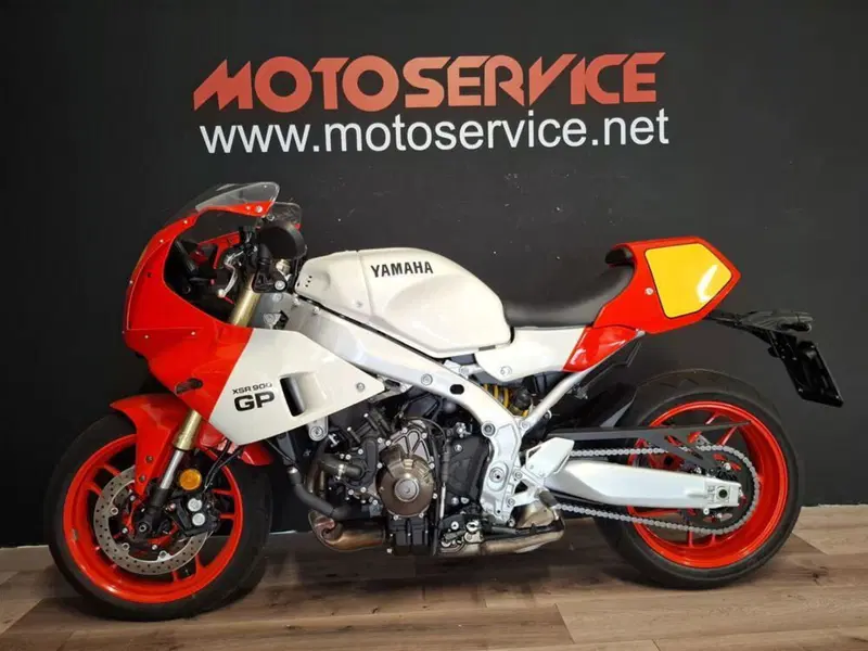 Yamaha XSR 900 (2025 - 26)