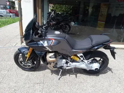 Moto Guzzi V100 Mandello S (2022 - 24) usata