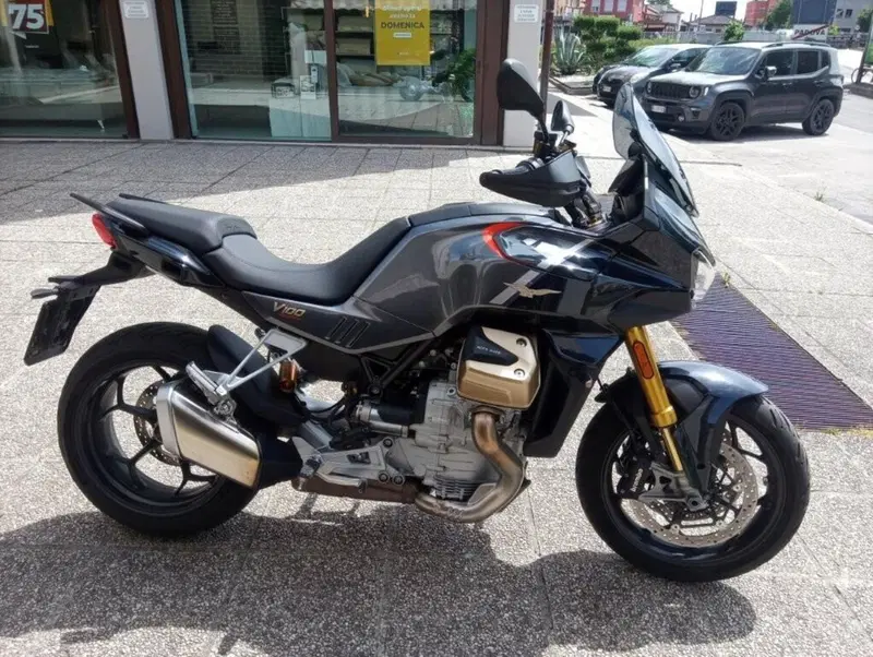 Moto Guzzi V100 Mandello S (2022 - 24) (5)