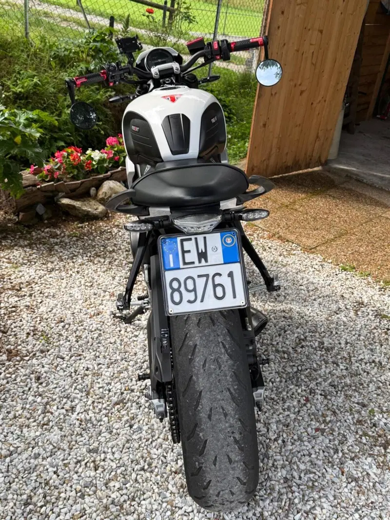 Triumph Trident 660 (2021 - 24) (10)