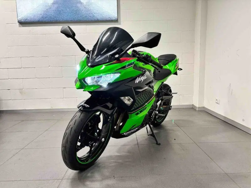 Kawasaki Ninja 400 KRT (2018)