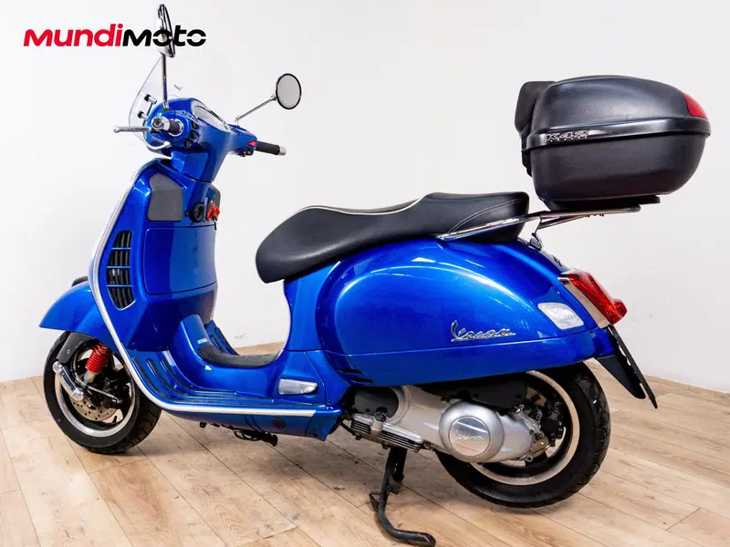 Vespa GTS 300 Super ABS (2014 - 16) (5)
