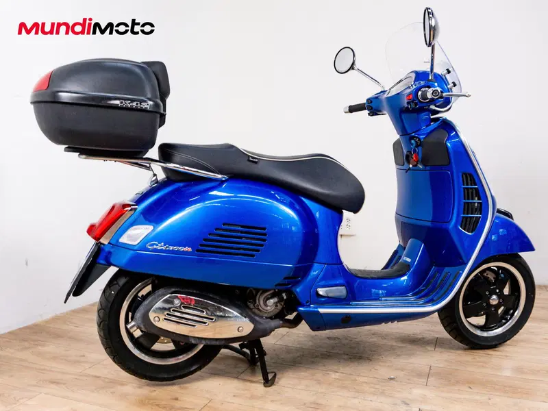 Vespa GTS 300 Super ABS (2014 - 16) (2)