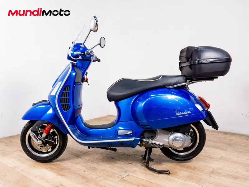 Vespa GTS 300 Super ABS (2014 - 16) (4)