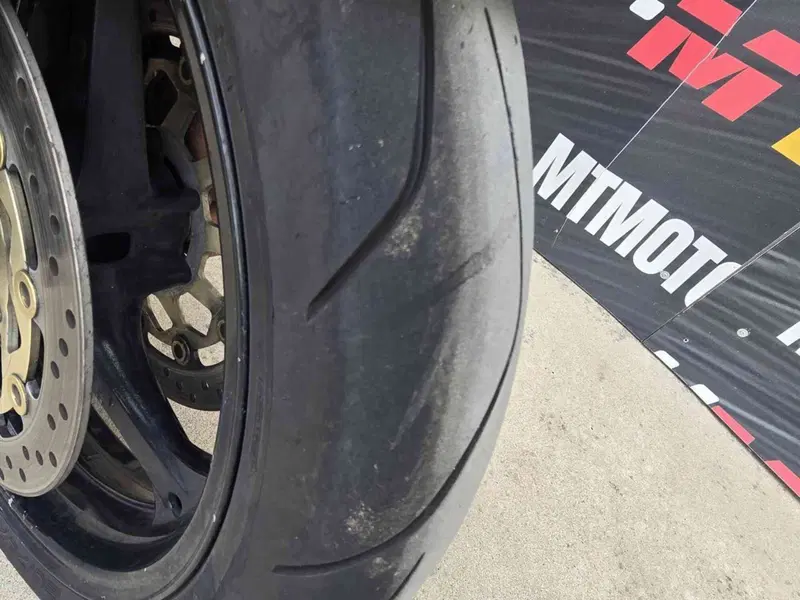 Honda CBR 1000 RR Fireblade (2004 - 05) (12)